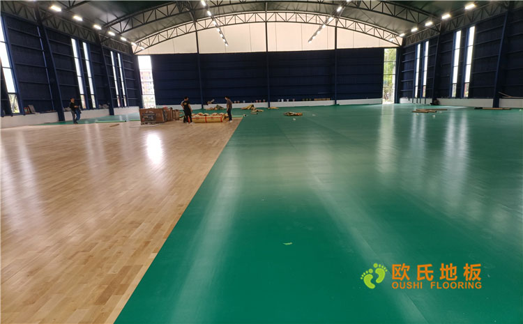 湖北武漢體育館單龍骨結構木地板案例